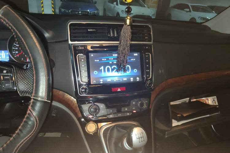 Used Haval H6 2014 Sport Version 1.5T Manual Two-Wheel Drive Elite Edition Audio And AC Panel