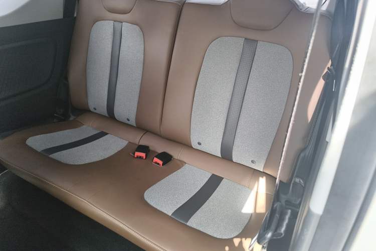 Used Wuling Hongguang MINIEV 2022 GAMEBOY 300km Enthusiast Model with Lithium Iron Phosphate