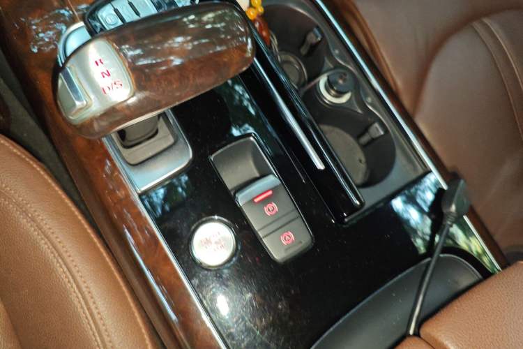 Used Audi A8 2016 A8L 45 TFSI quattro Fashion Edition Gear Lever