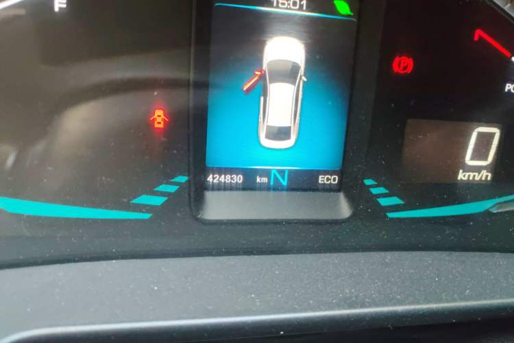 Used ORA iQ 2018 Smart Connectivity Model