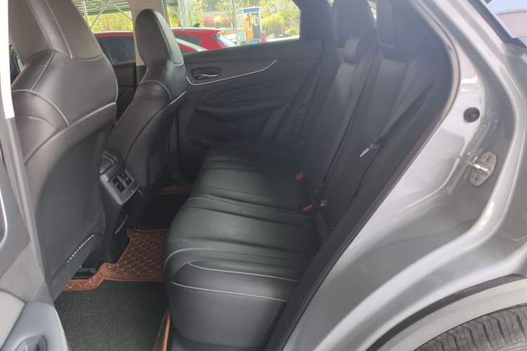 Used Venucia V 2021 260T Idol Edition