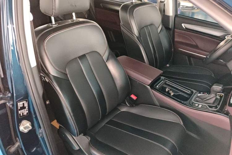 Used GAC Trumpchi M6 2023 PRO 270T DCT Luxury Edition
