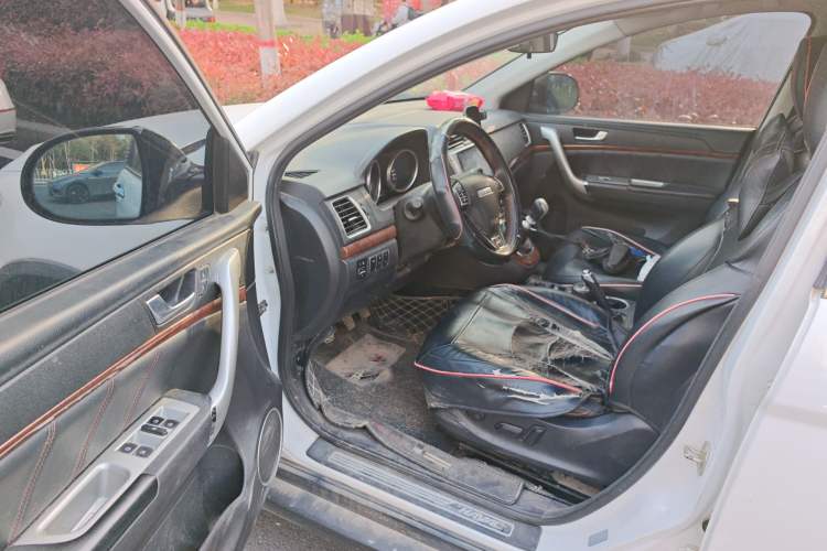 Used Haval H6 2017 Red-Label Sport Edition 1.5T Manual Two-Wheel Drive Elite Model