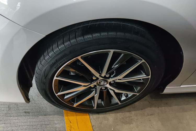 Used Toyota Camry 2021 2.5G Luxury Edition Left Front Wheel Hub