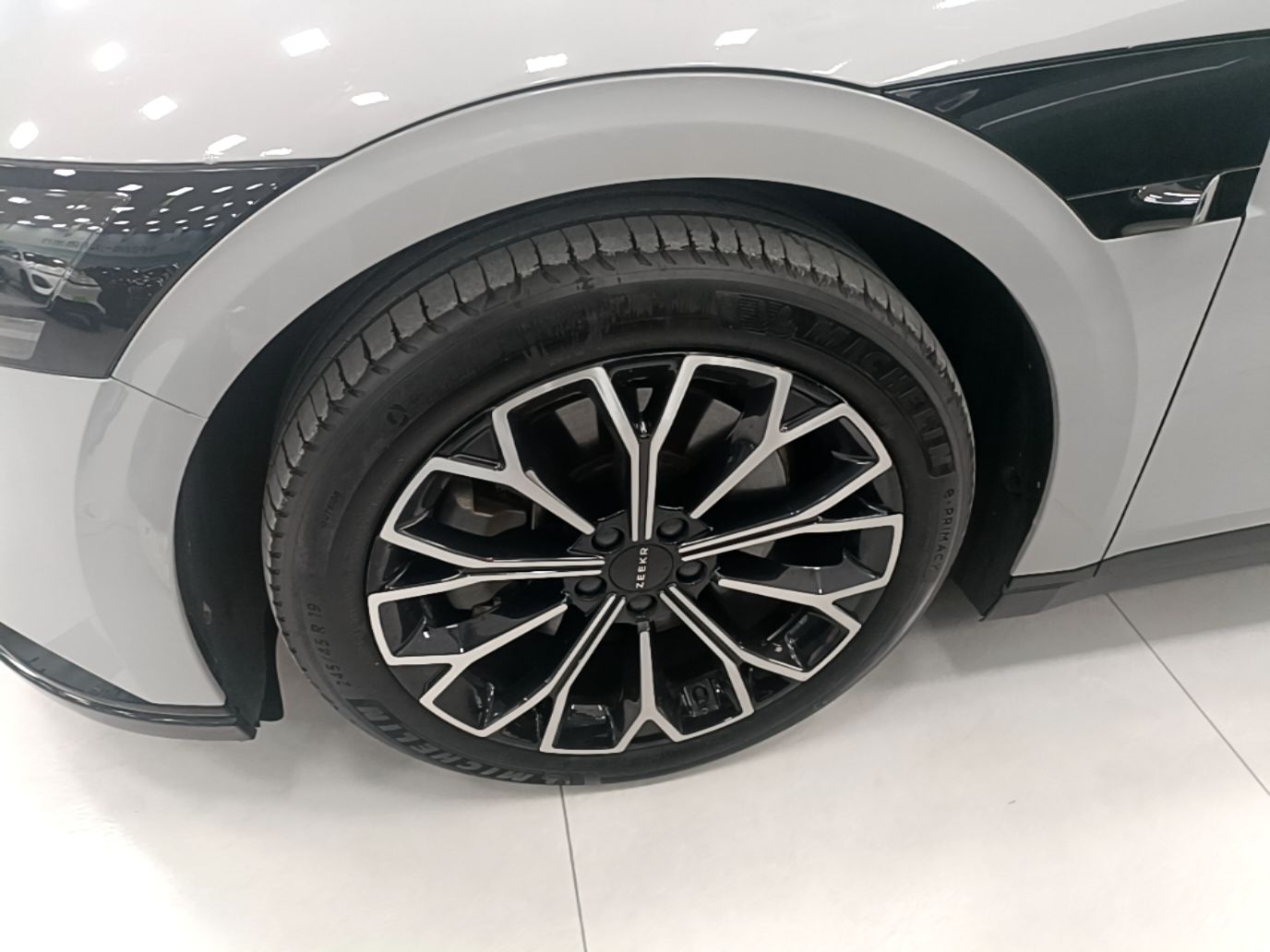 Zeekr 007 2025 Rear-Drive Intelligent Driving Version 75 kWh — снимка 10