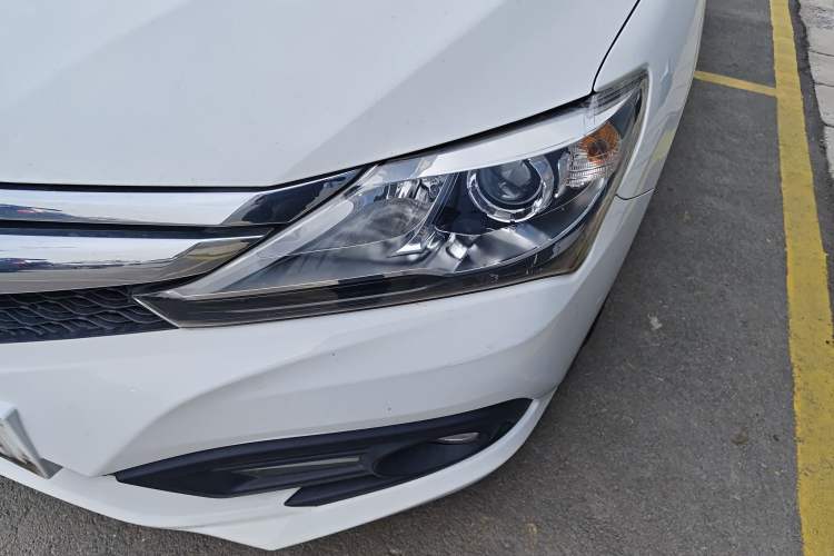 Used BYD F3 2016 1.5L Automatic Luxury Model Left Front Headlight