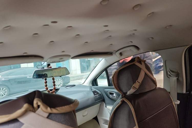 Used Citroen C-Quatre 2011 Sedan 1.6L Automatic Champion Edition Headliner