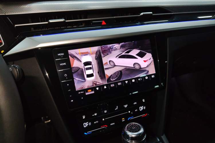 Used Volkswagen FAW-Volkswagen CC 2023 Hunting Vehicle 380TSI Hunter's Heart Edition
