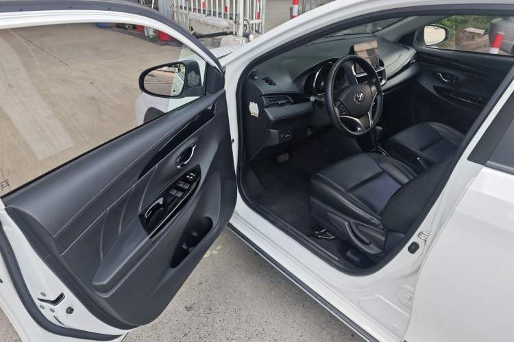 Used Toyota YARiS L Zhi Xuan 2020 X-Trail X 1.5L CVT Prestige Edition Driver Seat