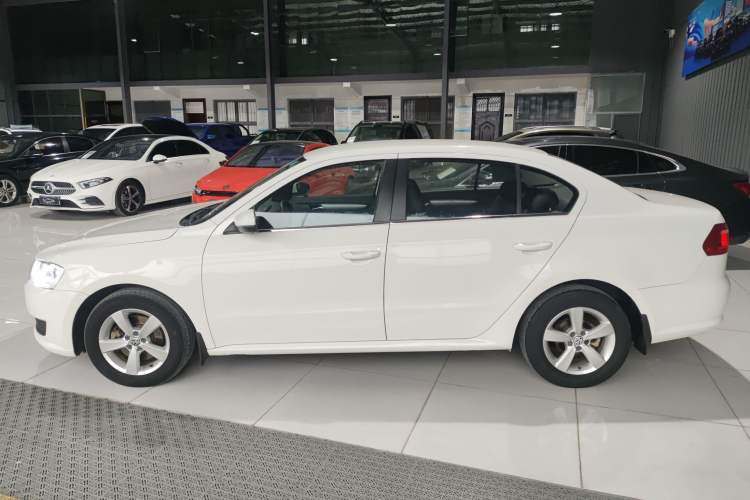 Used Volkswagen Lavida 2017 1.6L Automatic Comfort Edition