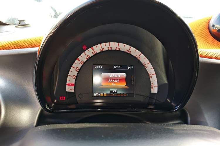 Used smart fortwo 2015 1.0L 52 kW Hardtop Passion Edition
