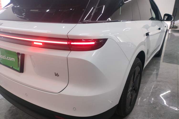 Used Li Auto i6 2025 Model Two-Wheel-Drive Standard Type