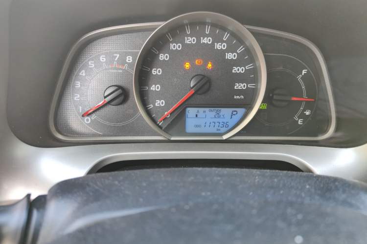 Used Toyota RAV4 2015 2.0L CVT Two-Wheel Drive Fashion Edition
