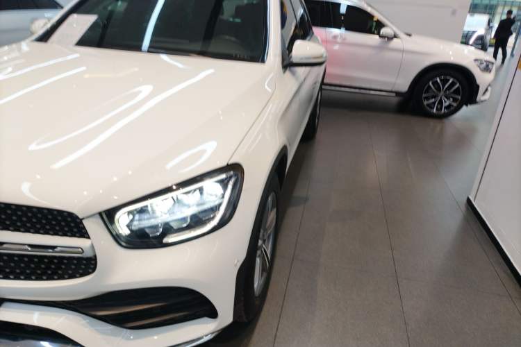 Used Mercedes-Benz GLC 2020 GLC 260 L 4MATIC Luxury Model
