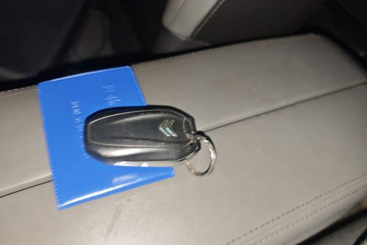 Used Citroen C5 AIRCROSS 2019 360THP ORIGINS Centennial Deluxe Edition China VI Standard Vehicle Key