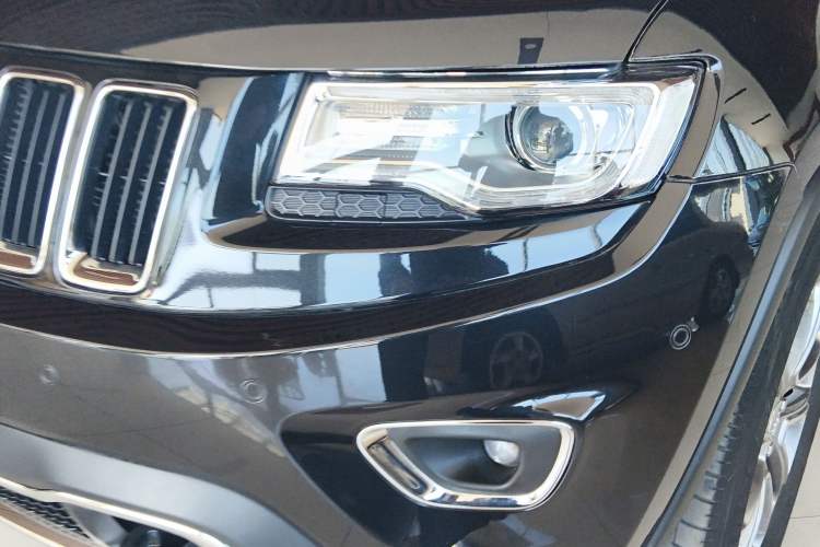 Used Jeep Grand Cherokee 2016 3.0L Comfort Navigation Edition
