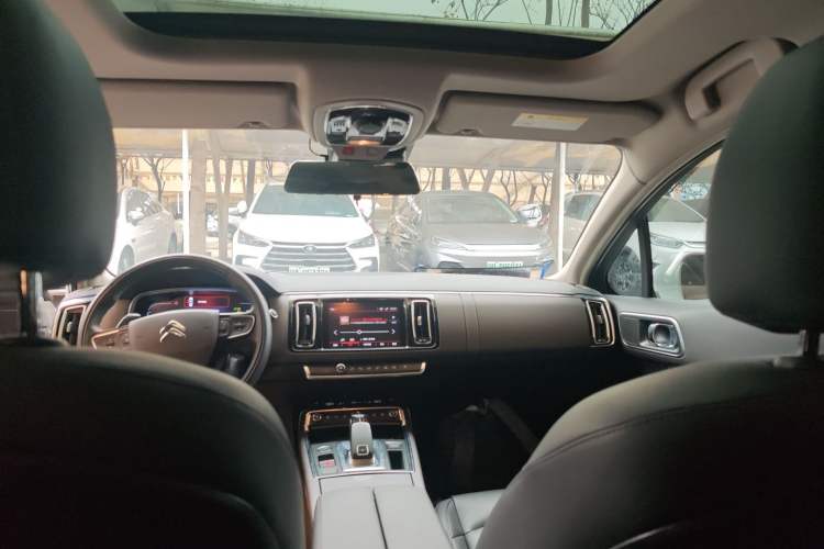 Used Citroen C6 2020 400THP Luxury Version