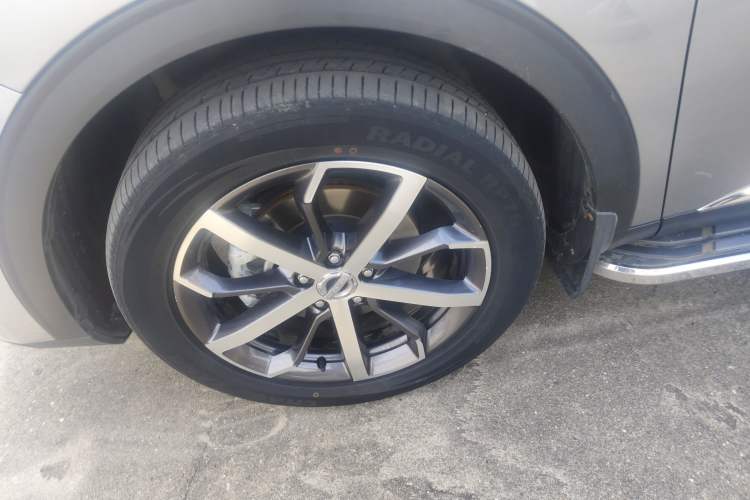 Used Haval F7 2019 1.5T Two-Wheel Drive i-Trend China V Emission Standard Left Front Wheel Hub