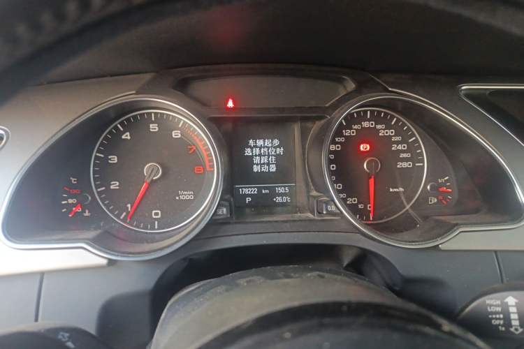 Used Audi A5 2012 2.0TFSI Sportback quattro Instrument Cluster