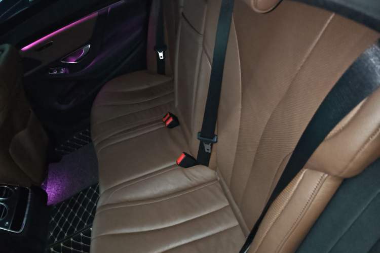 Used Mercedes-Benz S-Class 2016 S 320 L Business Model
