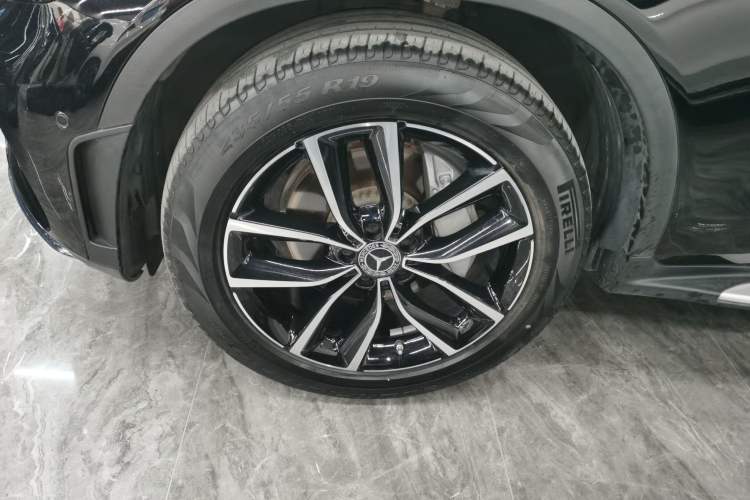 Used Mercedes-Benz GLC 2021 GLC 260 L 4MATIC Luxury Model Left Front Wheel Hub