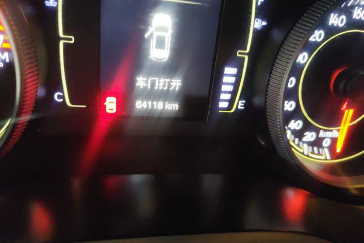 Used Jeep Cherokee 2017 2.4L Leading Edition
