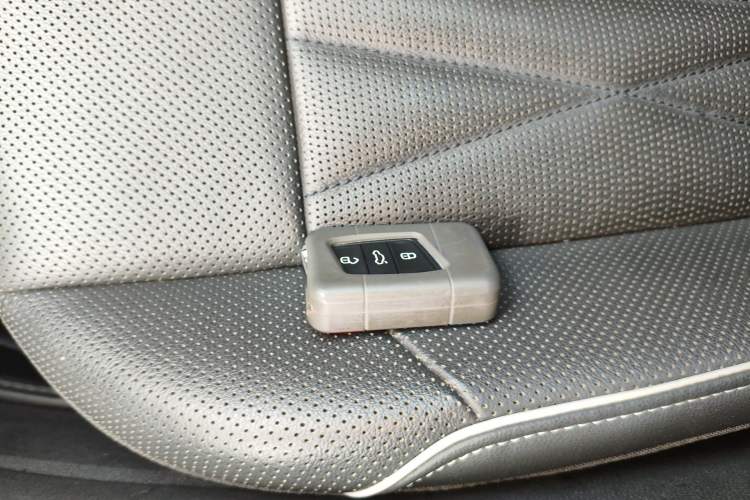 Used Volkswagen Passat 2022 330TSI Starry Luxury Edition