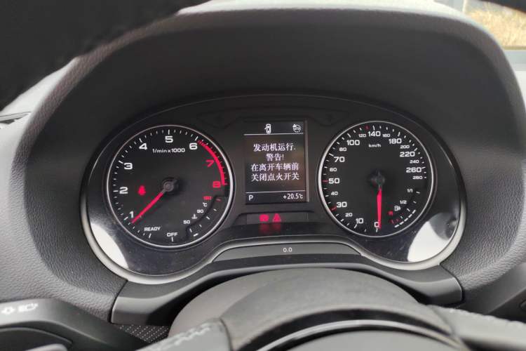 Used Audi Q2L 2023 35TFSI Fashion Dynamic Model
