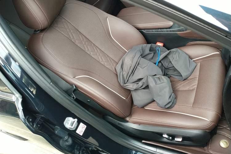 Used BMW 5 Series 2022 Second Facelift 530Li Leading Edition M Sport Package