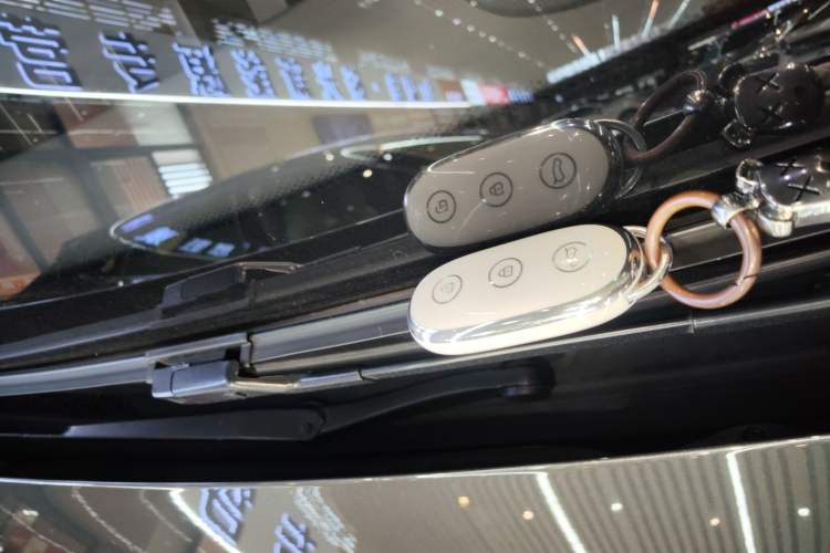 Used Li Auto L8 2023 Air model
