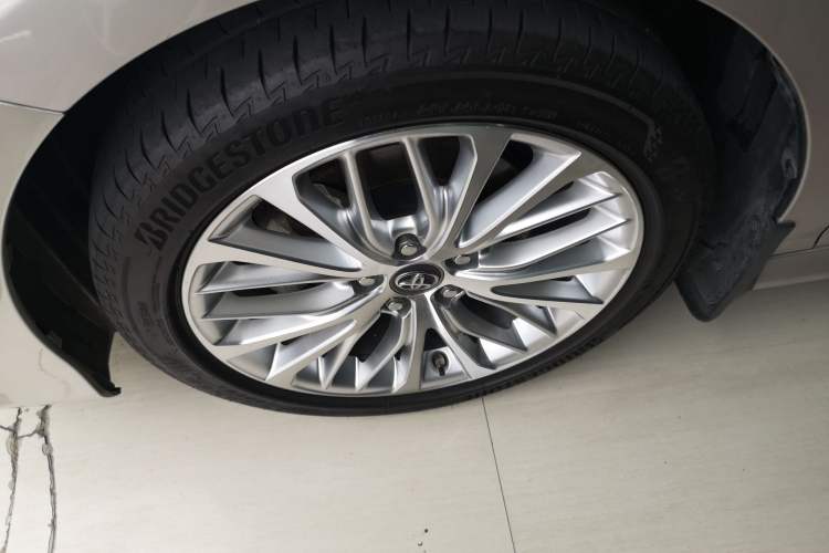 Used Toyota Camry 2019 2.5G Luxury Edition China VI Standard
