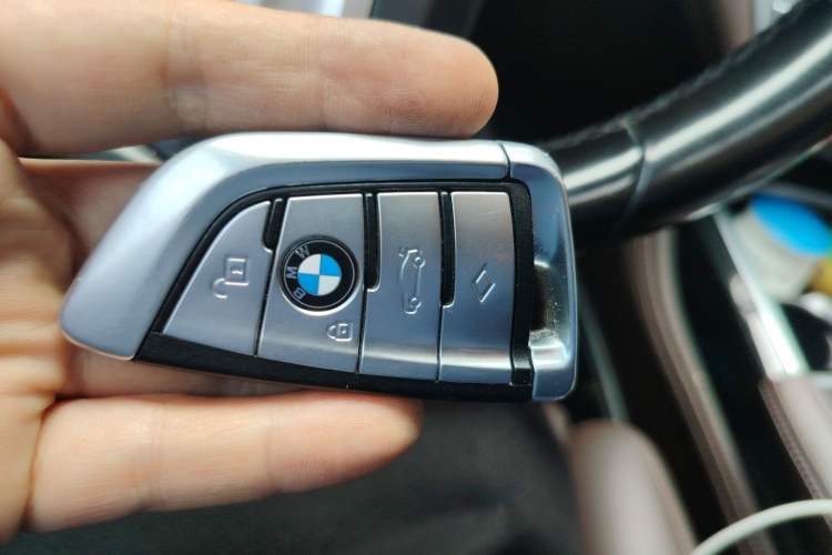 Used BMW 7 Series 2019 730Li M Sport Package Vehicle Key