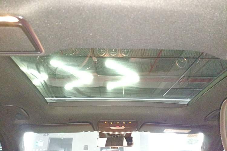 Used Mercedes-Benz GLC 2020 GLC 300 L 4MATIC Dynamic Edition
