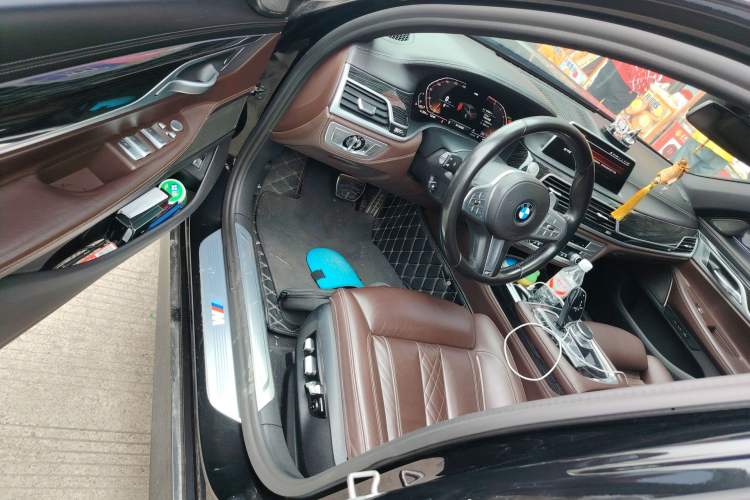 Used BMW 7 Series 2019 730Li M Sport Package Driver Seat