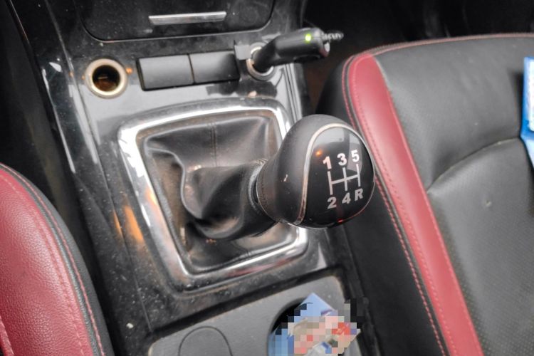 Used HYOSOW S3 2014 1.5L Luxury Version China IV Emission Standard
