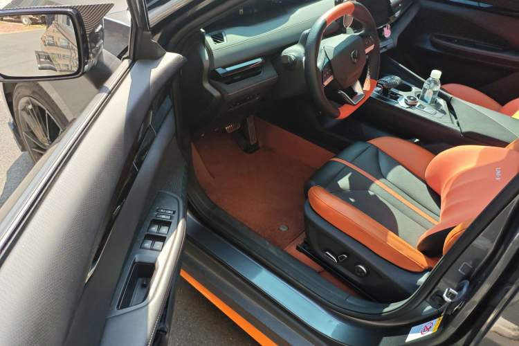 Used Changan UNI-V 2024 1.5T Prestige Sport Edition
