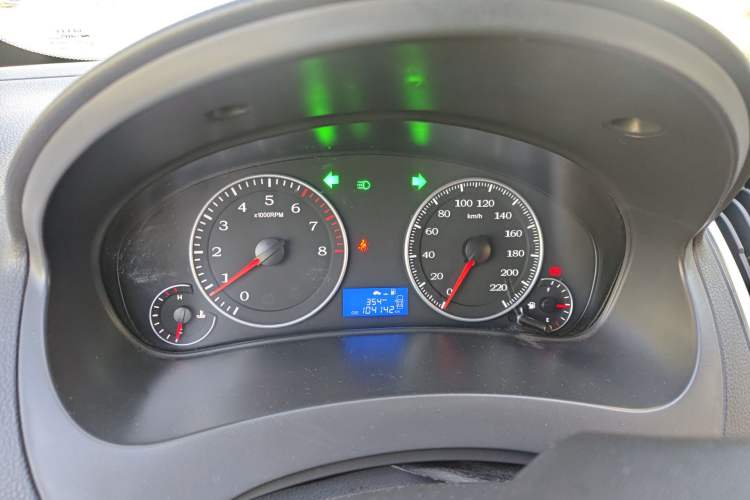 Used Geely Auto Diamond 2016 1.5L Manual Elite Edition