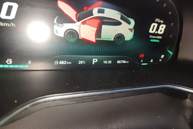 Used MG 6 2020 1.5T Automatic Trophy Flagship Edition Odometer Close Up