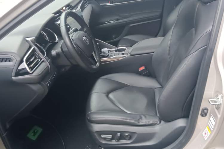 Used Toyota Camry 2018 2.5G Luxury Edition Left Front Seat