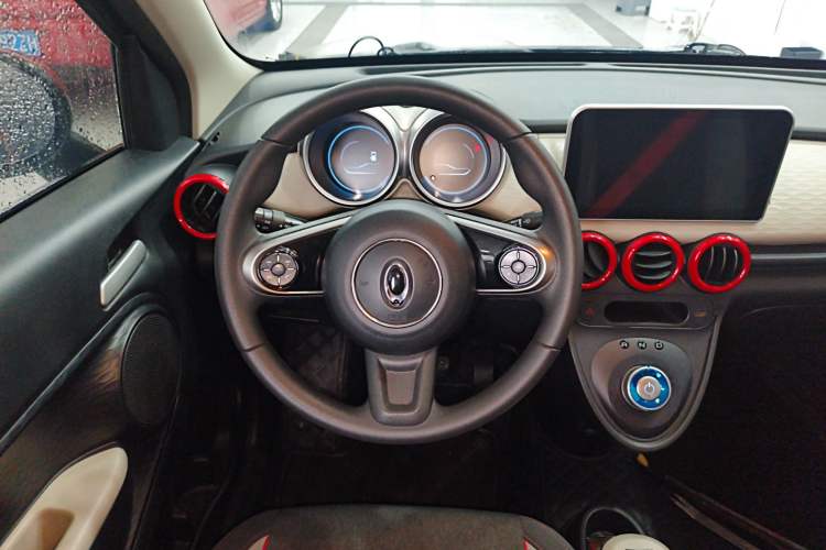 Used ORA Black Cat 2021 301 km Basic Version