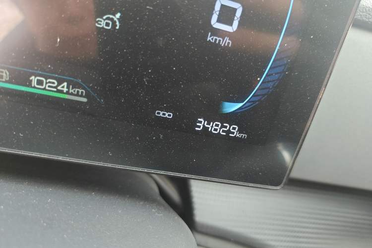 Used BYD Sealion 05 DM-i 2025 DM-i 75KM Prestige Model Odometer Close Up