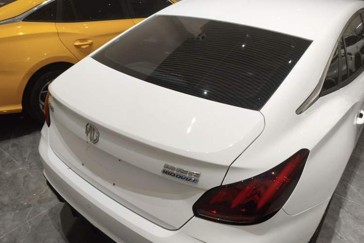 Used MG 5 2021 180 DVVT CVT Youth Luxury Edition