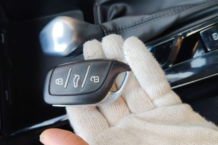 Used Roewe i5 2021 1.5L CVT Starry Edition
