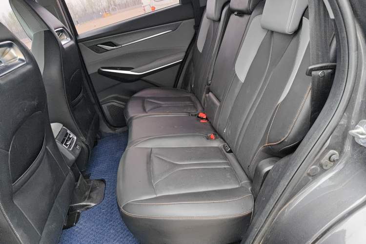 Used CHANGAN CS75 PLUS 2022 2nd Generation 1.5T Automatic Prestige Version Left Rear Seat