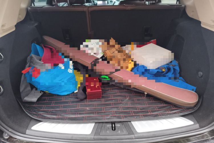 Used Buick Envision 2018 20T Two-Wheel Drive Luxury Model Trunk