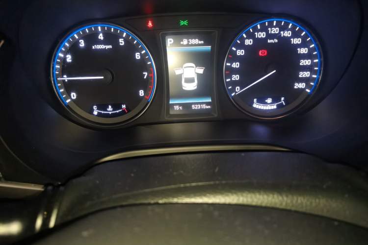 Used Hyundai Mistra 2017 1.8L Automatic Deluxe DLX Model China V Emission Standard Odometer Close Up