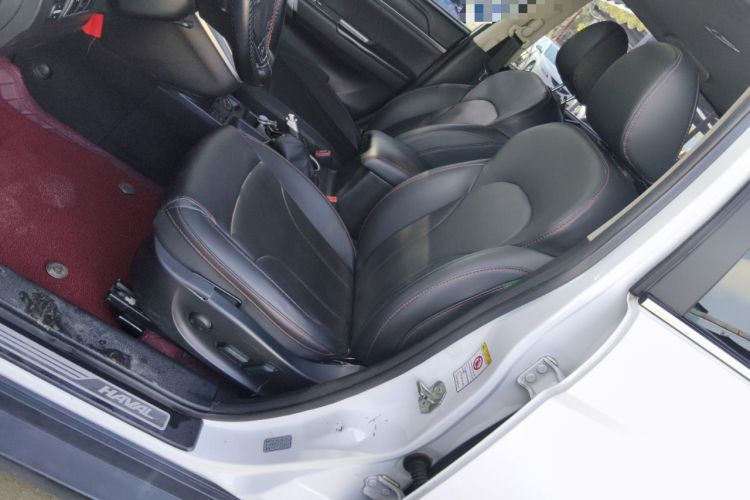 Used Haval H6 2015 Sport Edition 1.5T Automatic Two-Wheel Drive Luxury Model
