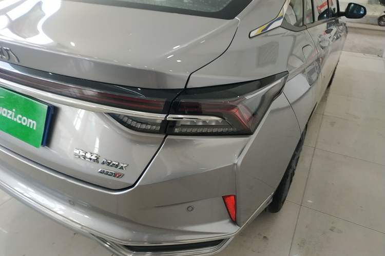 Used Dongfeng Aeolus Yixuan MAX 2021 1.5T Super-Powered Dad Edition
