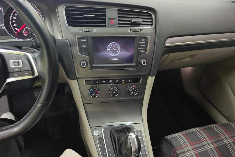 Used Volkswagen Golf 2014 1.4TSI Automatic Luxury Model