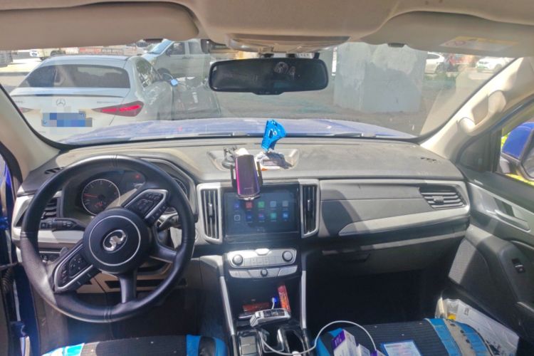 Used Great Wall Poer 2021 2.0T Commercial Version Automatic Diesel 4x4 Elite Long-Box GW4D20M Center Console